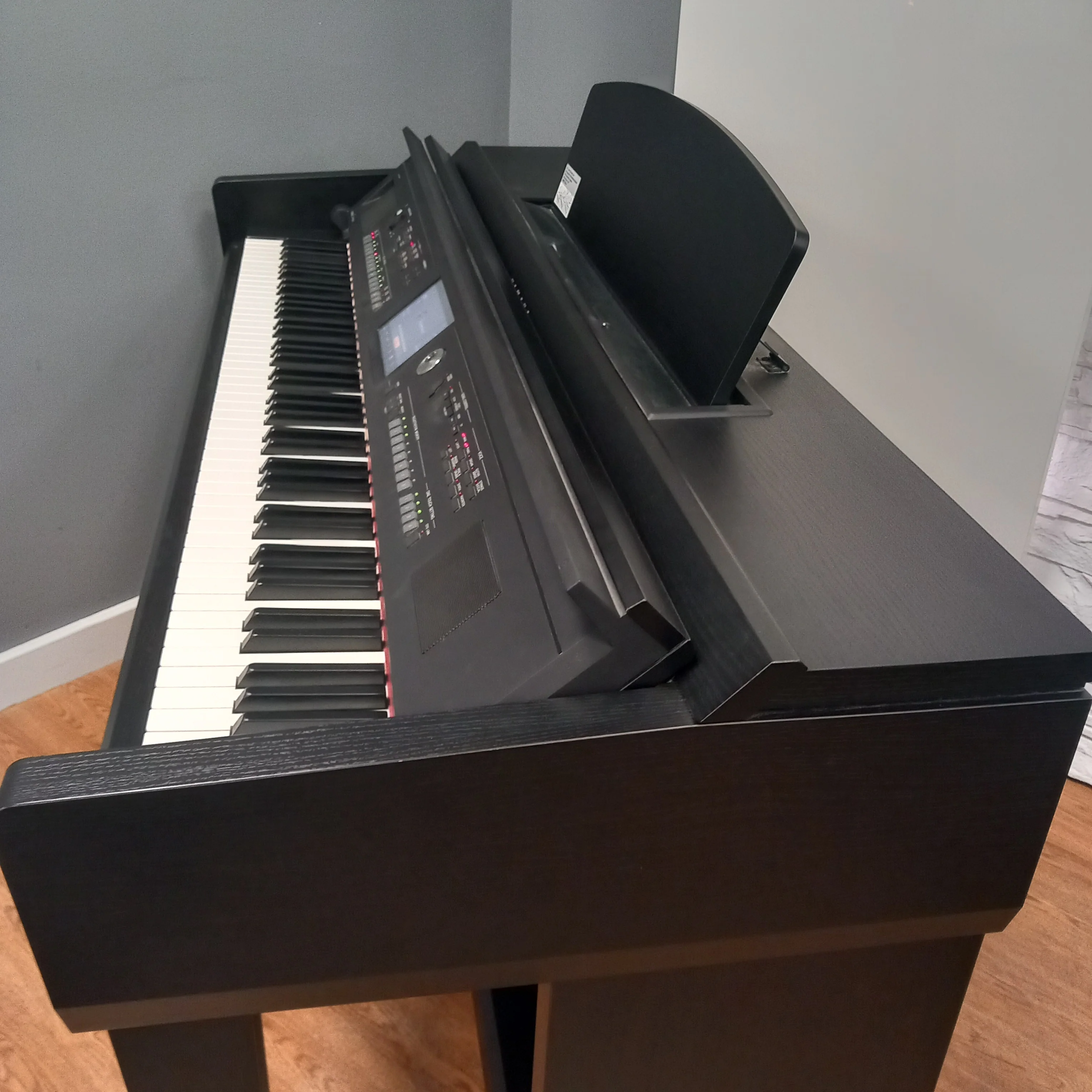 Yamaha CVP605B Digital Piano With Matching Stool Serial No: BCTK01033 | Second Hand - Image 14