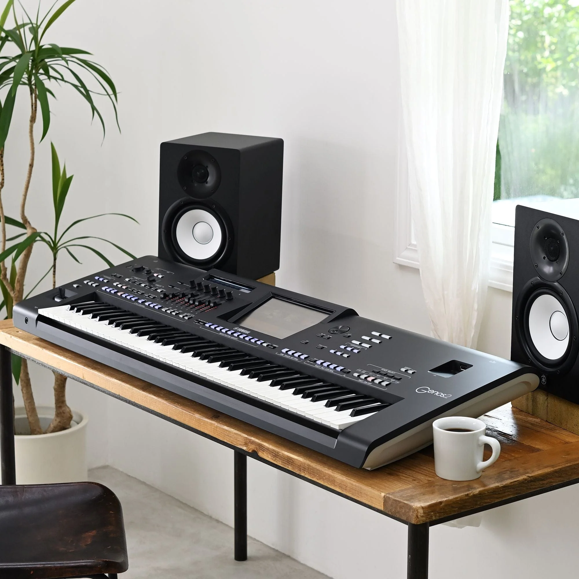 Yamaha Genos 2 Performers Package - Image 18