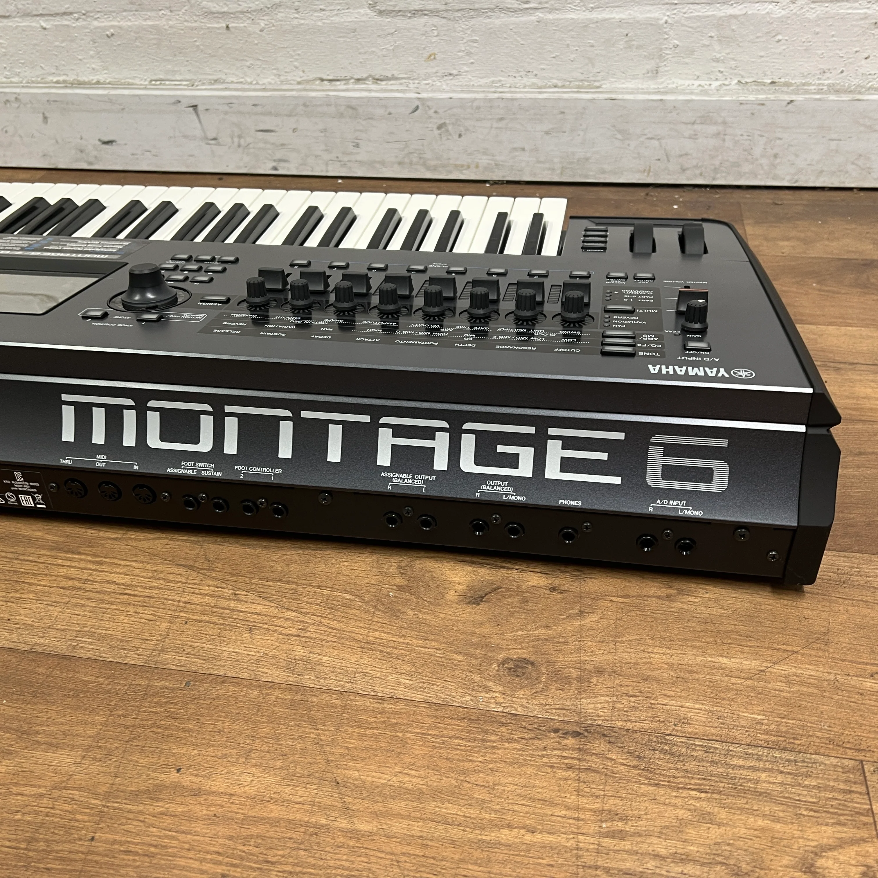 Yamaha Montage 6 Synthesizer Serial No: BAWN01005 | Second Hand - Image 11