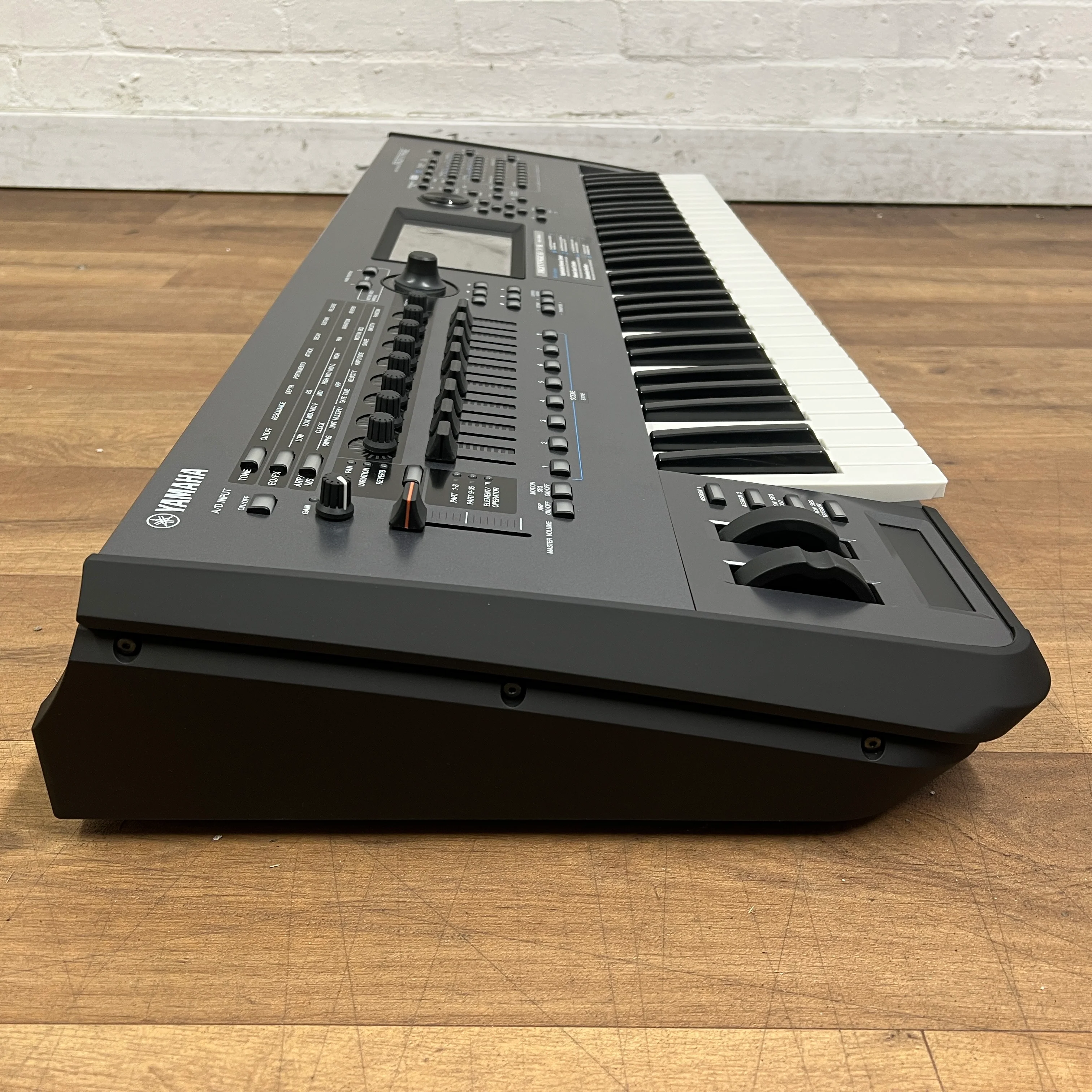 Yamaha Montage 6 Synthesizer Serial No: BAWN01005 | Second Hand - Image 7