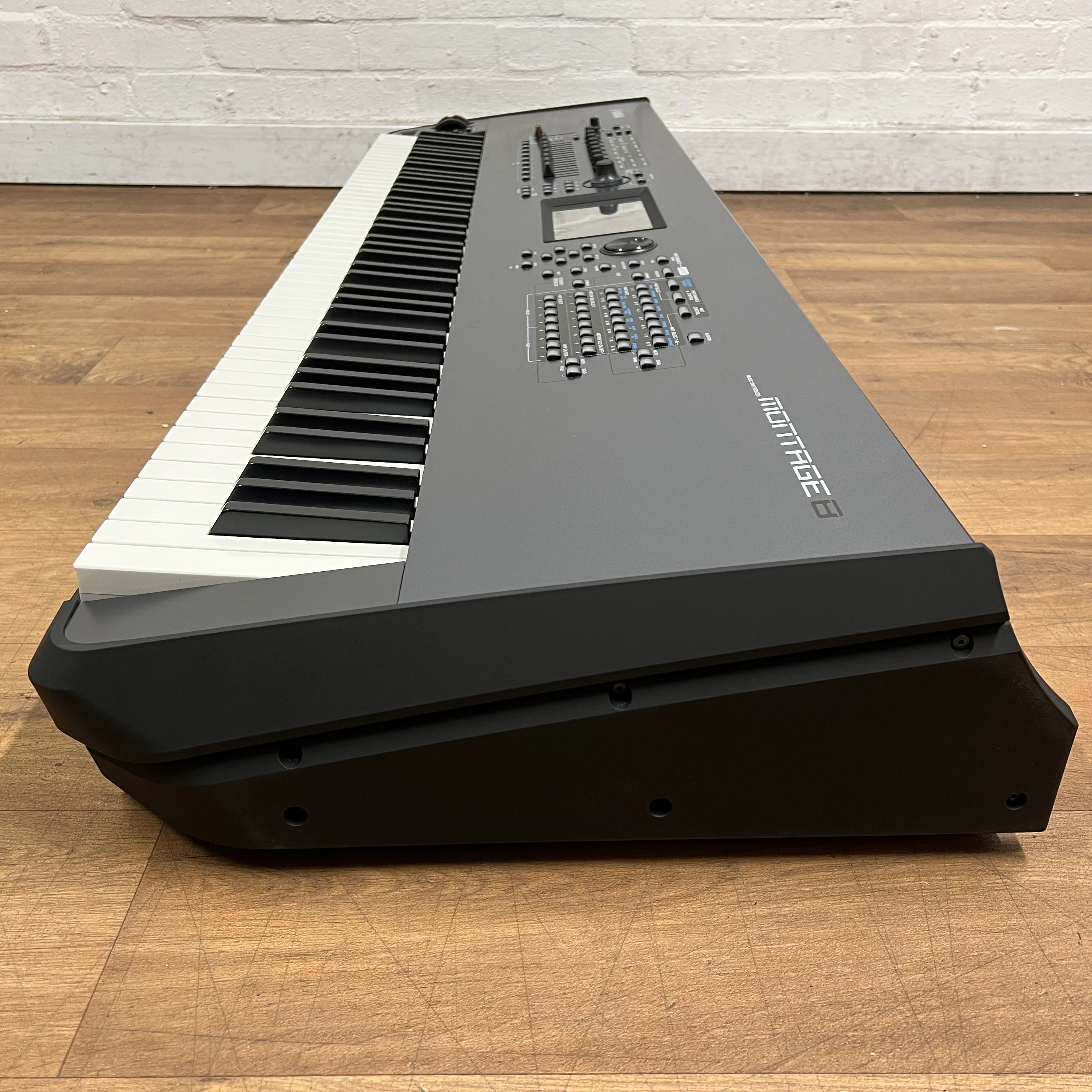 Yamaha Montage 8 Synthesizer Serial No: BAXY01008 | Second Hand - Image 7