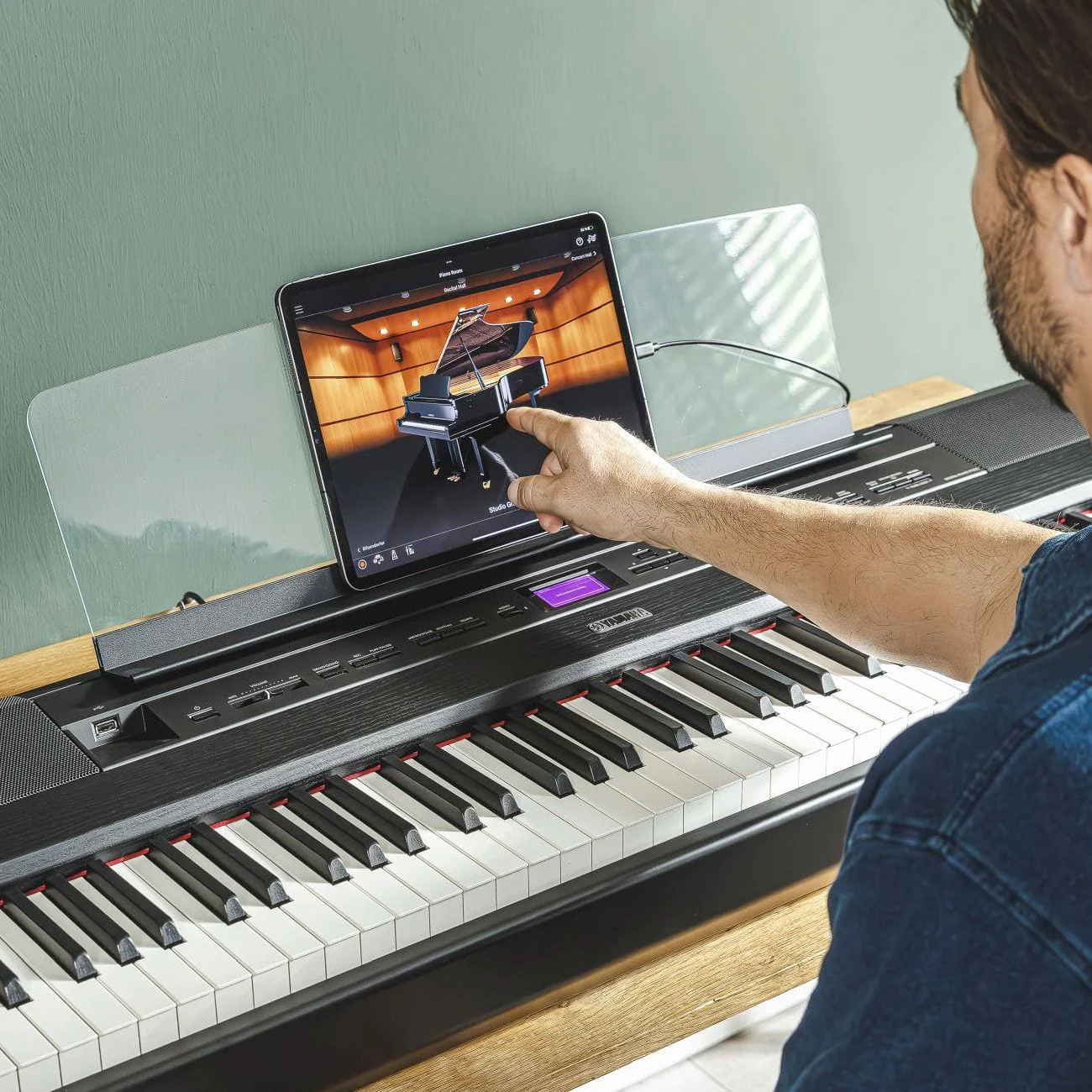 Yamaha P525 Digital Piano Upgraded Package; Black - Image 2