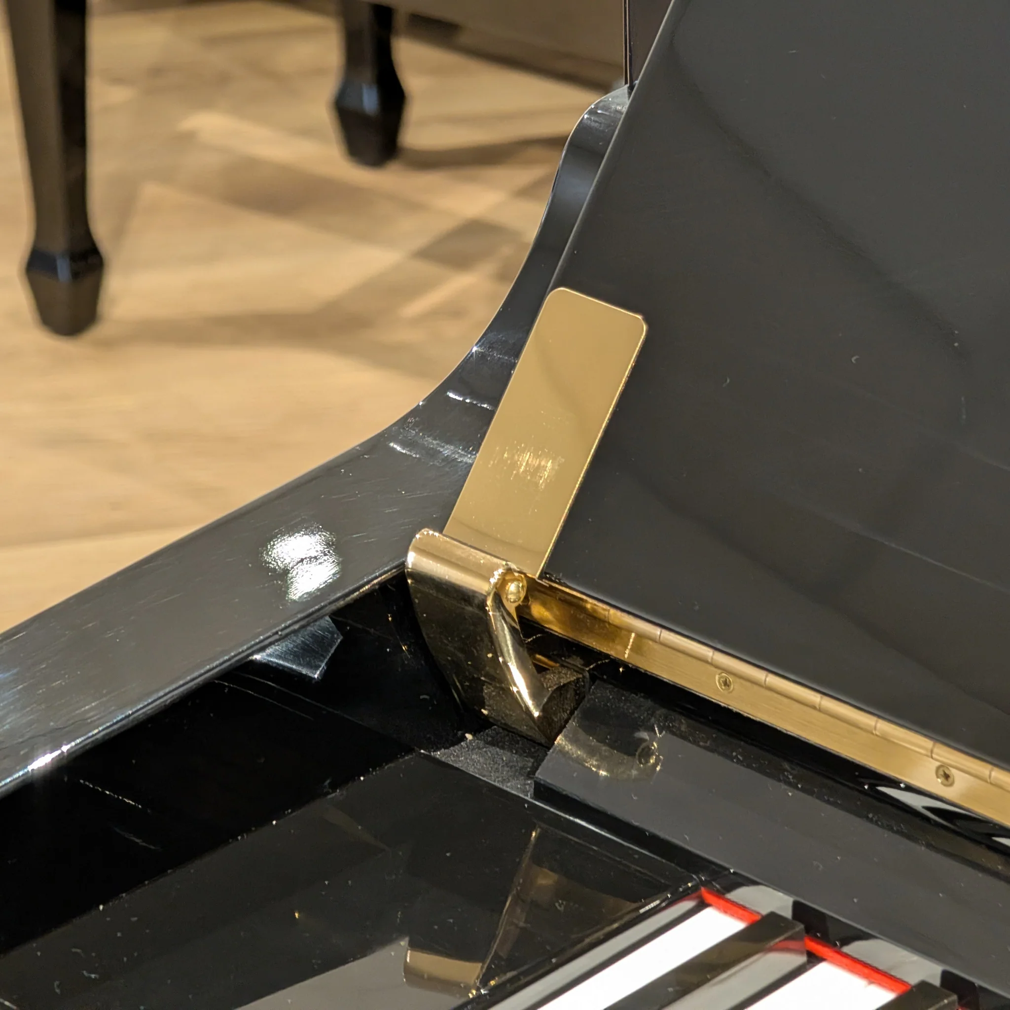 Yamaha U3 Upright Piano in Polished Black Serial No: H2026960 | RECONDITIONED AS NEW - Image 8