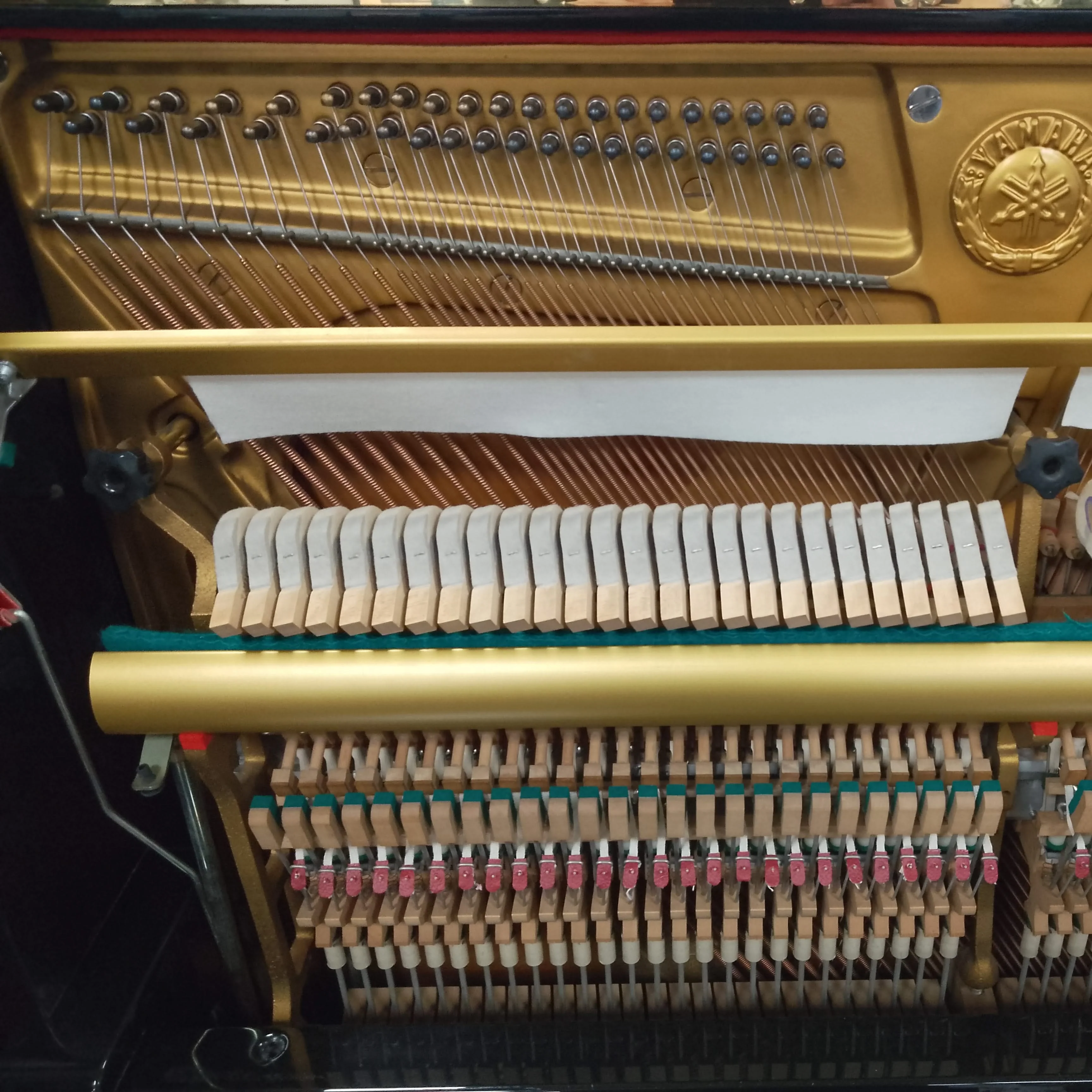 Yamaha U3 Upright Piano in Polished Black Serial No: H2026960 | RECONDITIONED AS NEW - Image 9